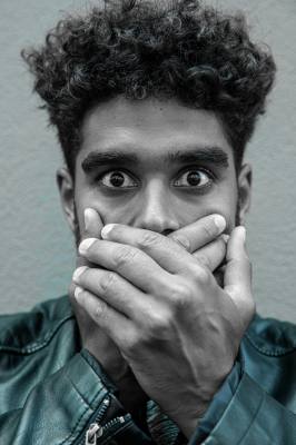 How to stop bleding gums 